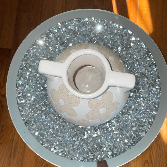 Sturdy adorable ceramic sand flower cream beige neutral off white round vase - Picture 4 of 11